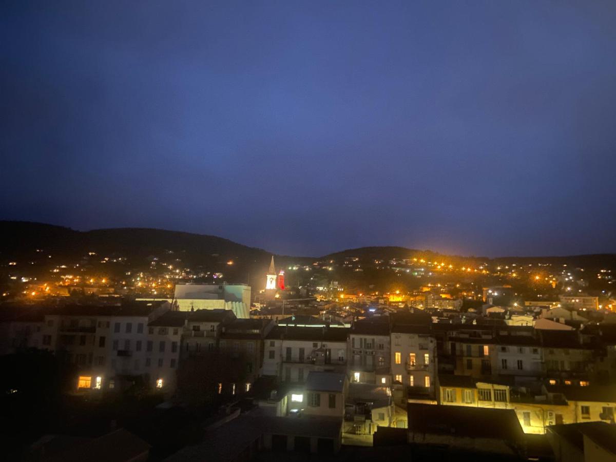 Au 5Eme Ciel Apartman Draguignan Kültér fotó